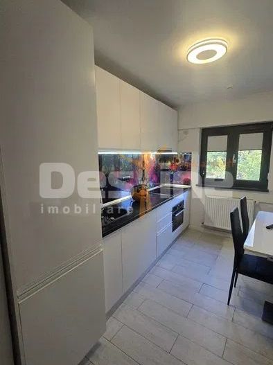 Apartament cu 4 camere de vânzare – Crângași - Poză 8