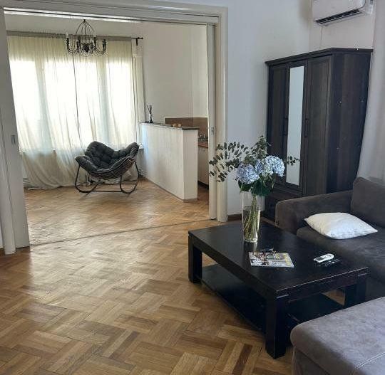 Apartament ultrafinisat în zona Armenească - Poză 3