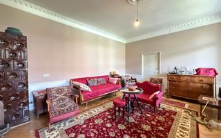 Casa renovata cu curte pentru inchiriere, zona Centrul Vechi - Poză 9