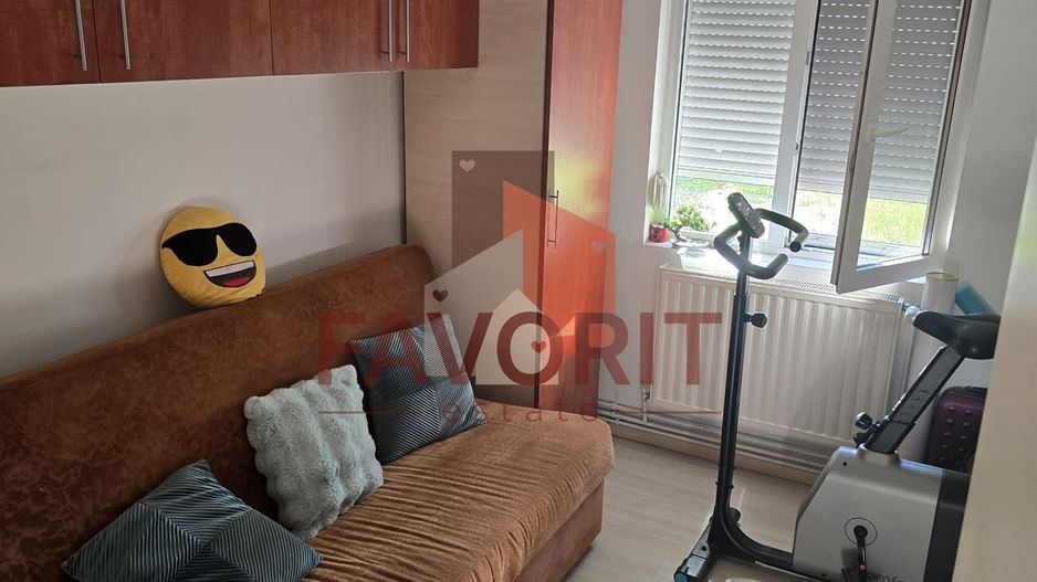 Renovat integral. Pozitie excelenta. Centrala proprie. - Poză 10