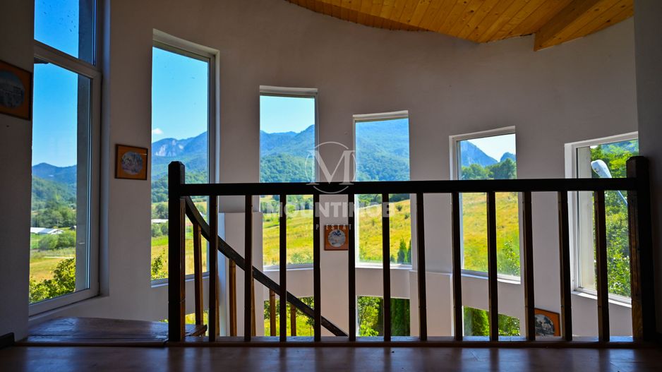 Vila moderna, 13 camere cu potential comercial în Rasnov - Poză 6