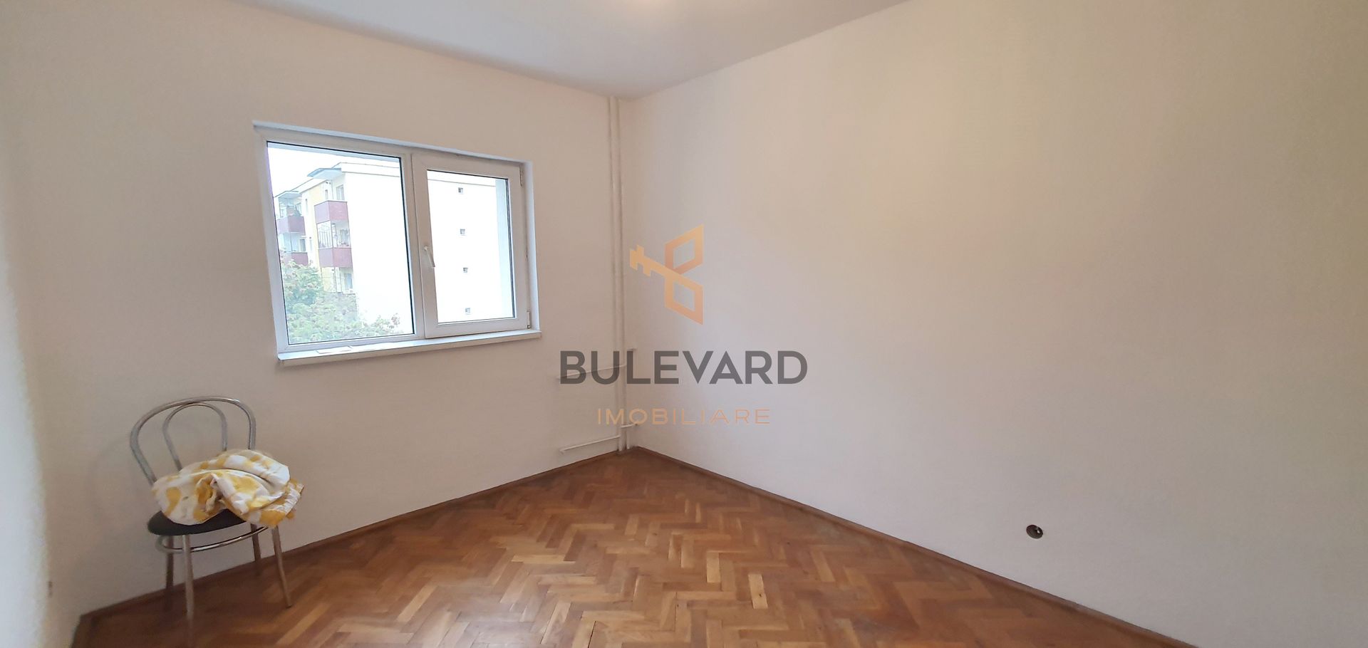 Apartament 3 camere decomandate +parcare, zona Bdl. N. Titulescu! - Poză 4