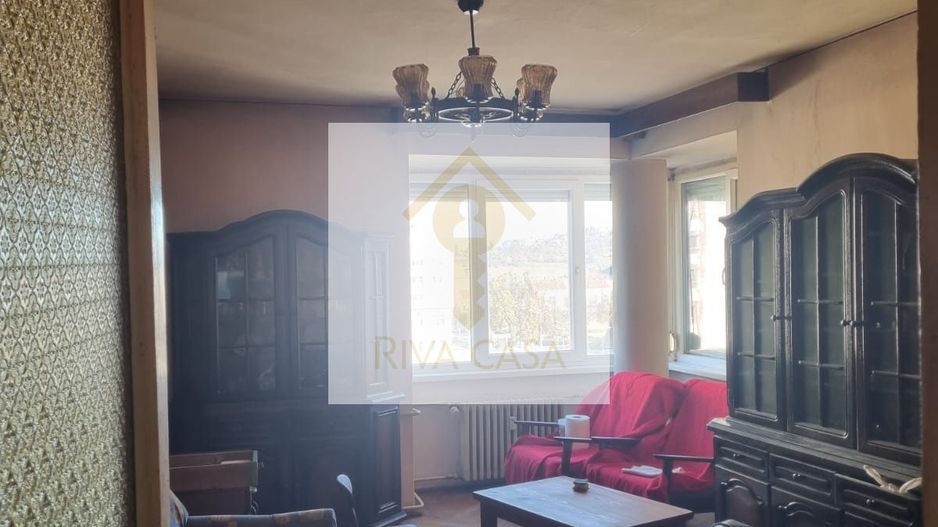 Apartament spațios cu 4 camere, 100 mp utili, triplă orientare. - Poză 1