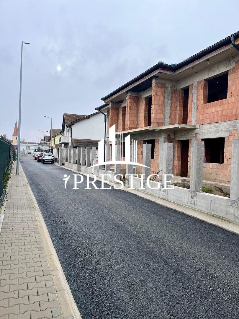 DUPLEX DE VÂNZARE ÎN ȘELIMBĂR | 120 mp utili | 150 MP CURTE LIBERĂ - Poză 11
