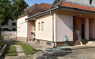 Agenția imobiliara BRASADAS vinde casa in zona CENTRALA. - Poză 2