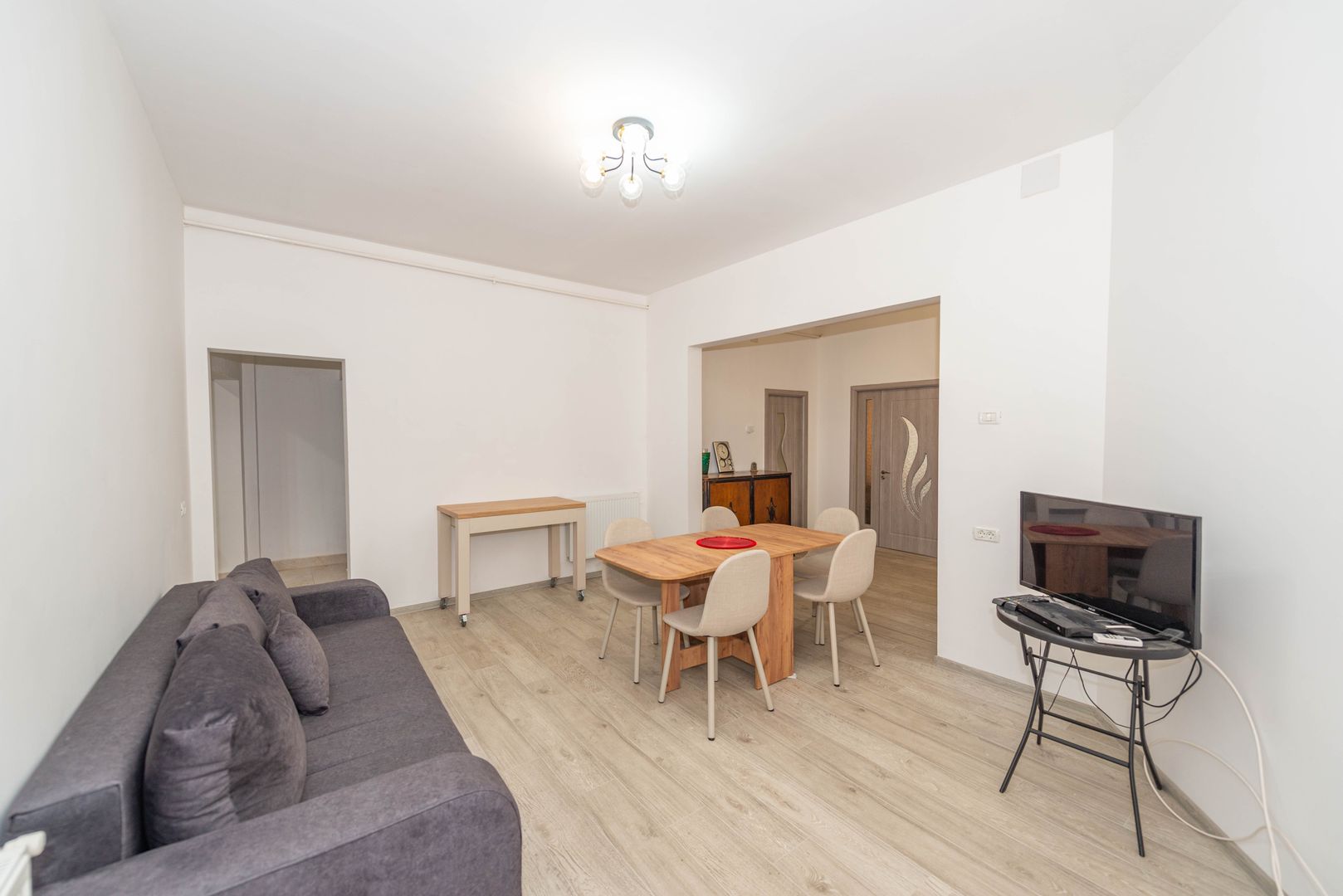 Apartament trei camere in vila,  de inchiriat, 109 mp, zona Dorobanti - Poză 3