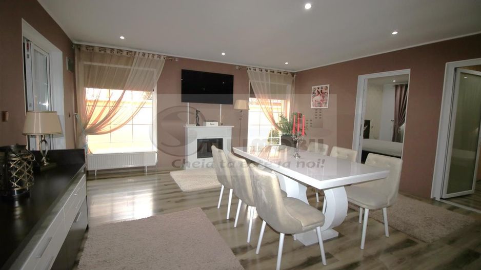 MIROSLAVA CASA EXCLUSIVISTA LA CHEIE LUX STIL MEDITERANEAN MOBILATA - Poză 4