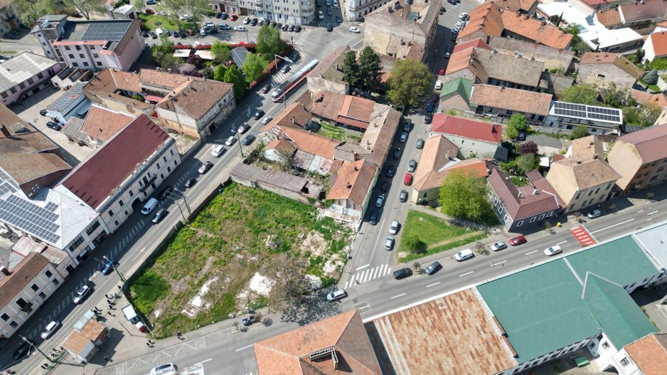 Teren de vânzare în centrul orașului Arad - Poză 7