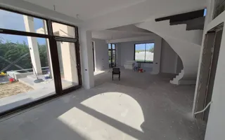 Casa visurilor la vanzare - Poză 13