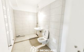Maurer - Spatiu comercial - Parter - 91 mp, 2 toalete si balcon - Poză 6