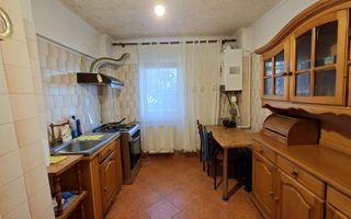 Inchiriere apartament 3 camere Exercitiu parter - Poză 10