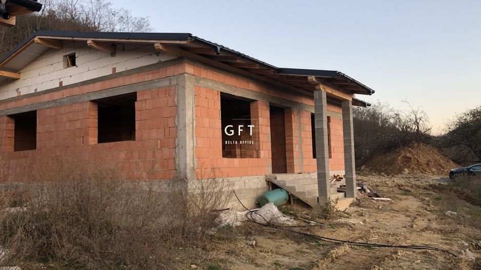 SUPER OFERTA !!! CASA+1000MP TEREN - Poză 1