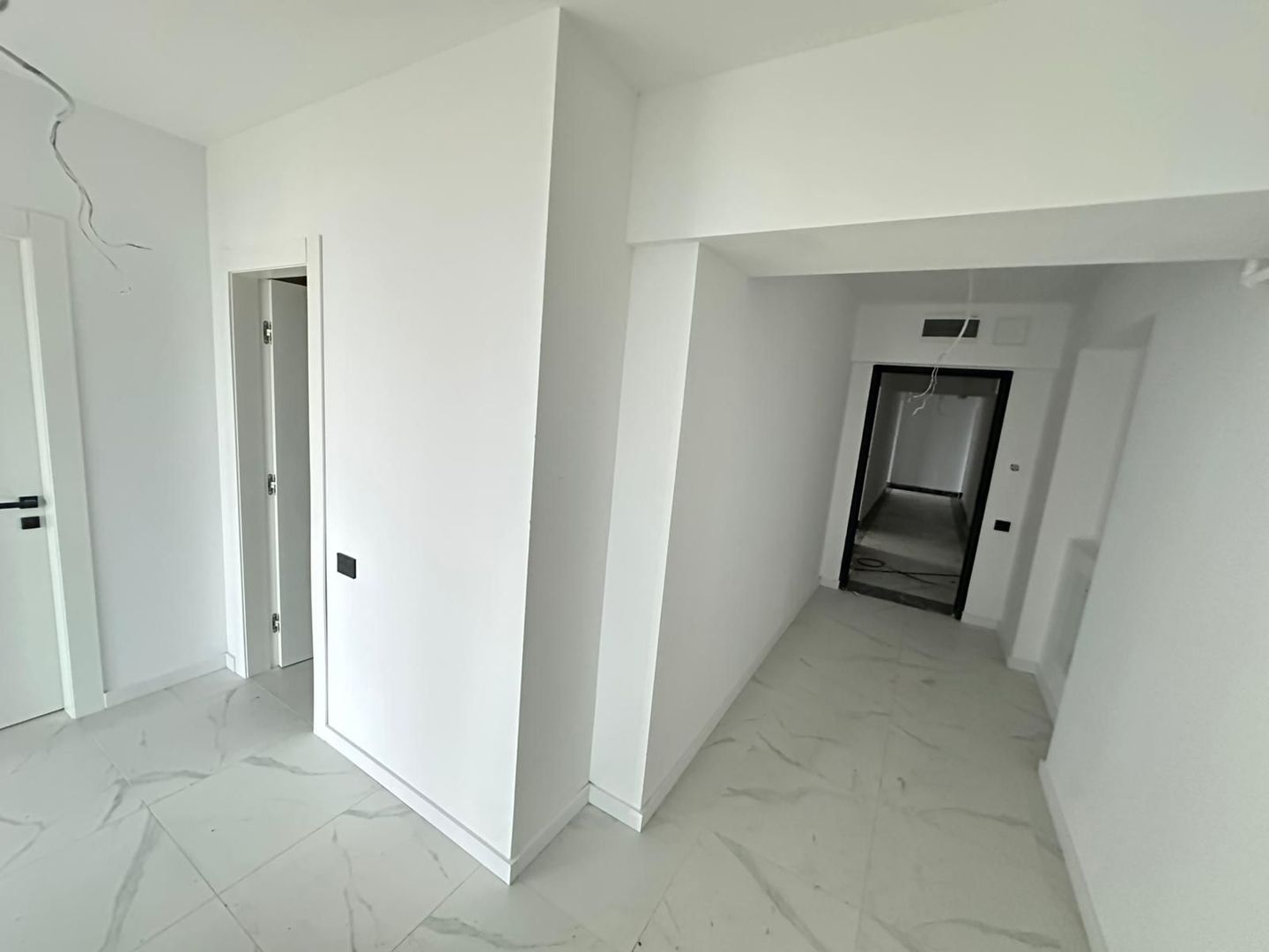 Apartament 3 camere  decomandat  Astorium life Bloc A - Poză 11