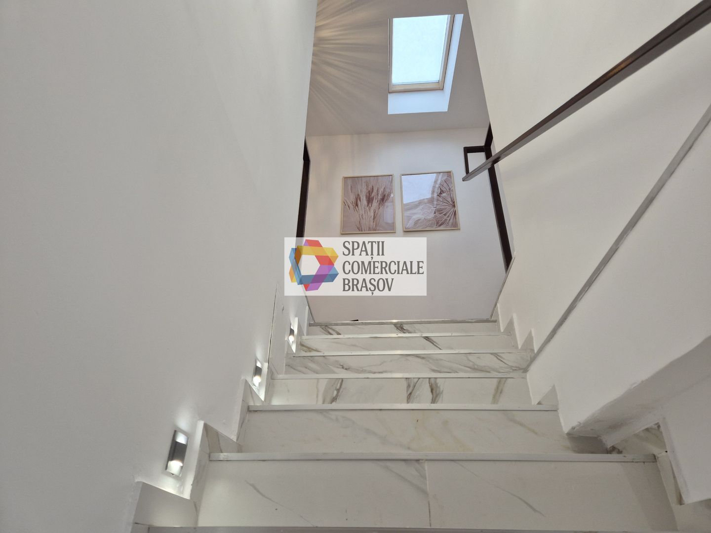 Casa de vânzare zona Centrală - 225 mp - Poză 7