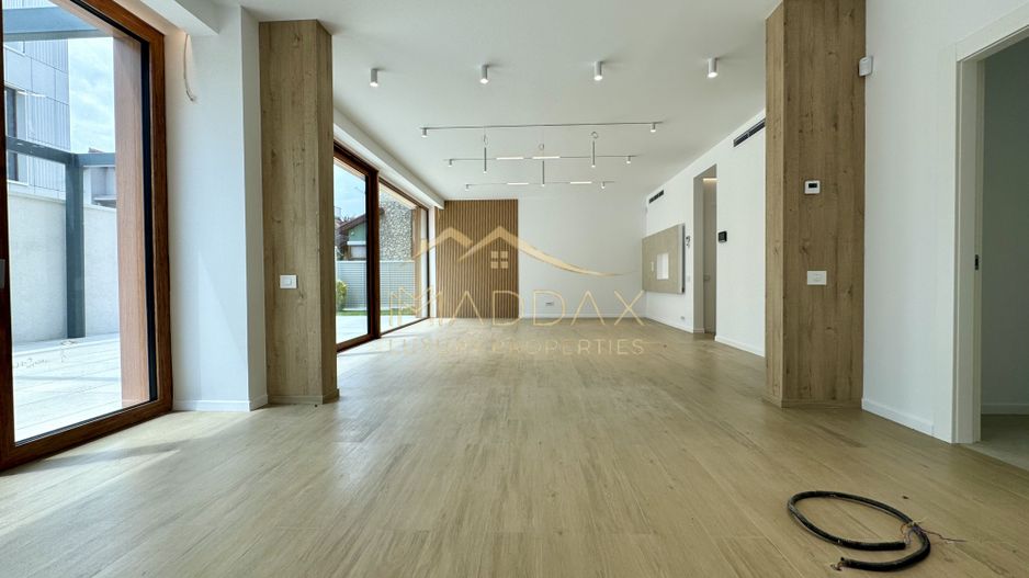 Vila cu 6 camere *575mp* / 2 locuri parcare // Pipera- Iancu Nicolae - Poză 2