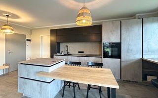 Apartament 2,5 camere chic cu grădină balcon vitrat și mobilier premium - Poză 9