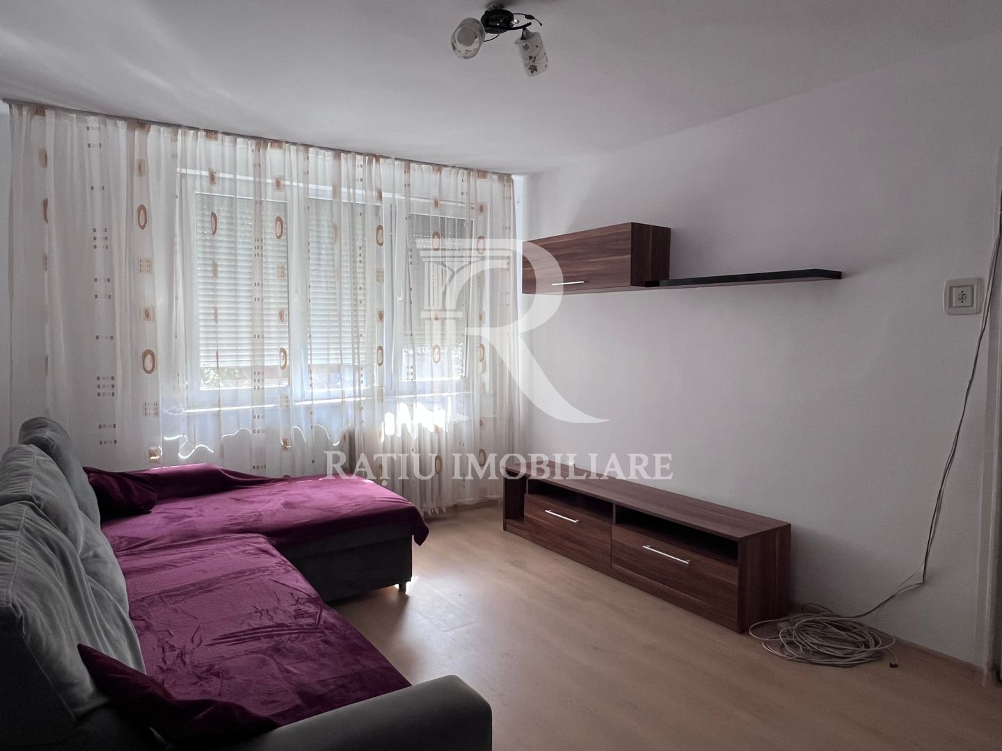 Apartament cu 3 camere | Etaj 1 | Rogerius | Oradea - Poză 2