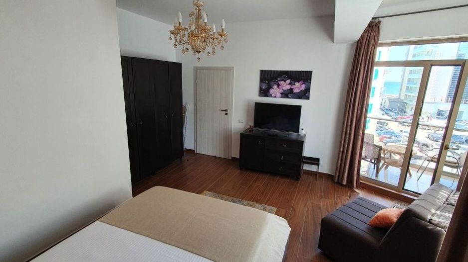 Studio de vanzare 40 mp Et. 3/4  Mamaia nord Twin Rezidence aproape de plaja - Poză 12