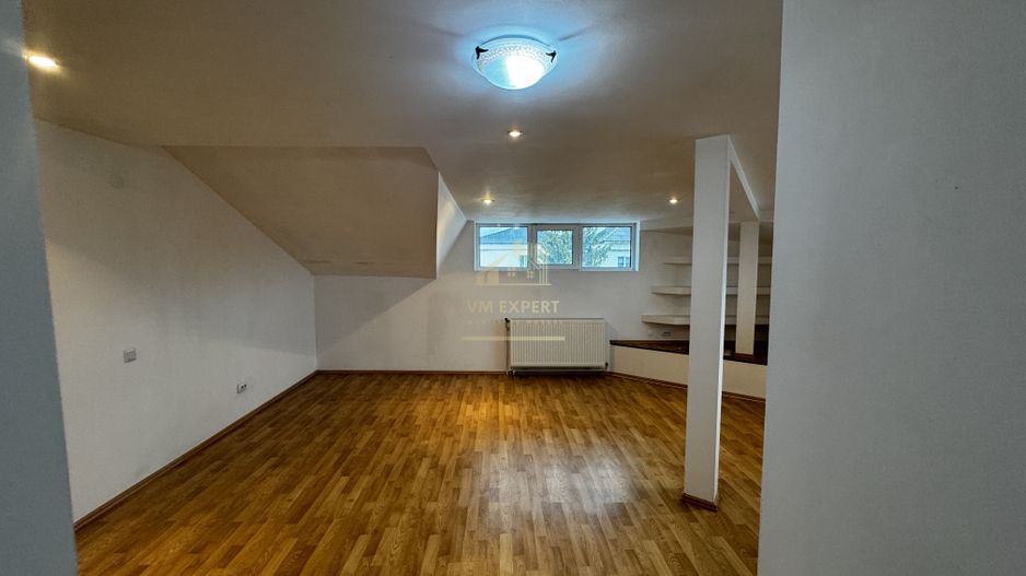 APARTAMENT CAMPULUNG TIP PENTHOUSE, 5 CAMERE GRUI - Poză 47