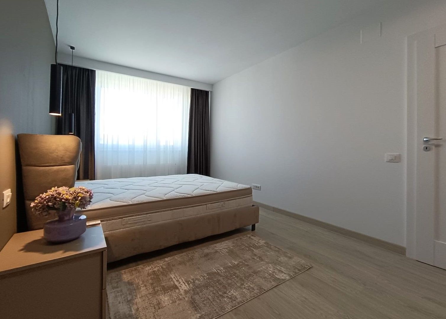 Apartament modern cu 2 camere și terasă generoasă Urban Plaza zona Carpaților - Poză 11