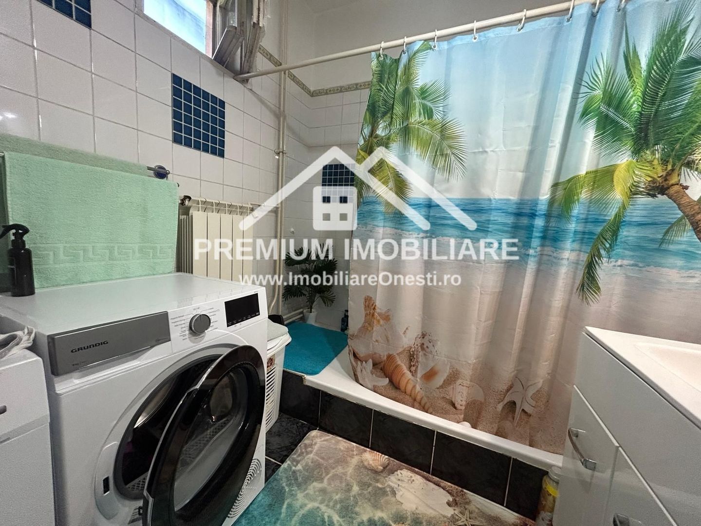 „Vilă cu piscină și teren 1.400 mp în zona Mal, Onești - Poză 57