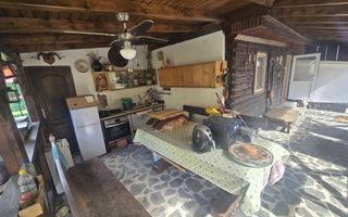 Casa 4 camere 850 mp teren Orlat - Poză 2
