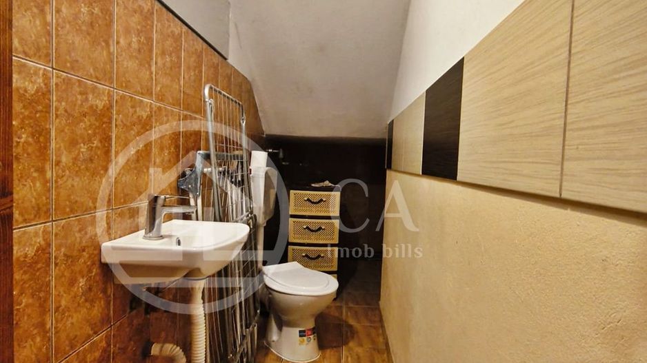 Casa de închiriat cu 6 camere în Cartierul Oncea, Oradea - Poză 24