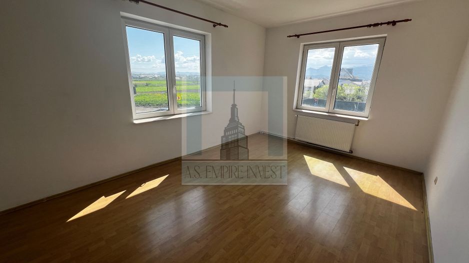 HALA 550 MP + birouri 110 mp+80 mp vestiare - zona Bartolomeu - Poză 6