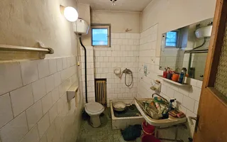 Casa cu 7 camere, 700 mp teren, deschidere la 2 strazi, zona Centru - Poză 12