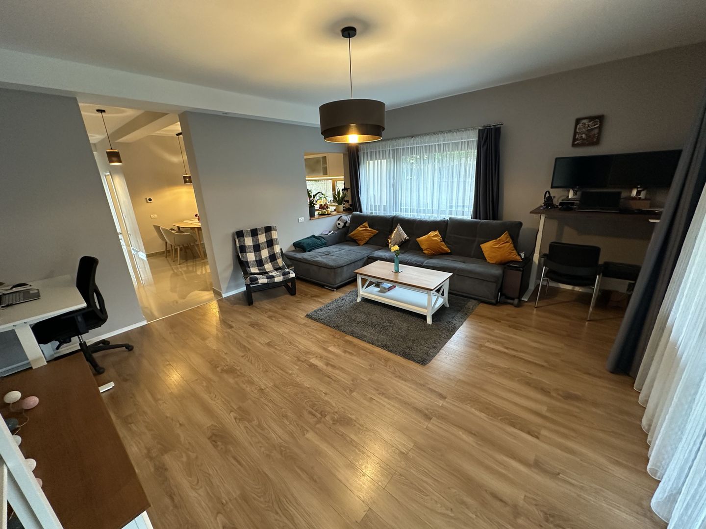 Duplex cu 5 camere de vanzare  în zona Aradului - Poză 12