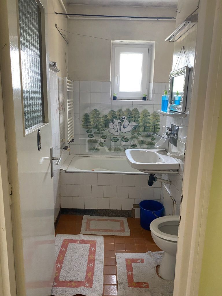 Apartamentcu 2 camere decomandate, priveliste deosebita. - Poză 7