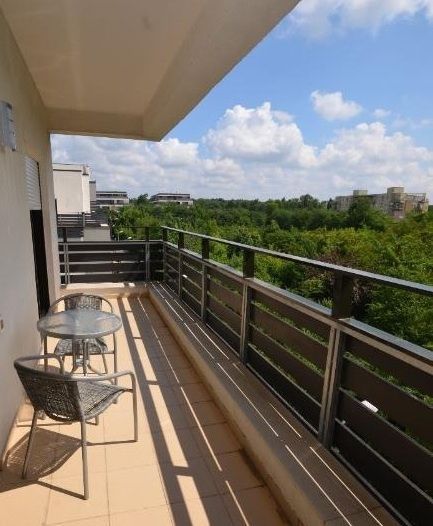 Închiriez apartament 3 camere cu acces la piscina Aleea Privighetorilor - Poză 3