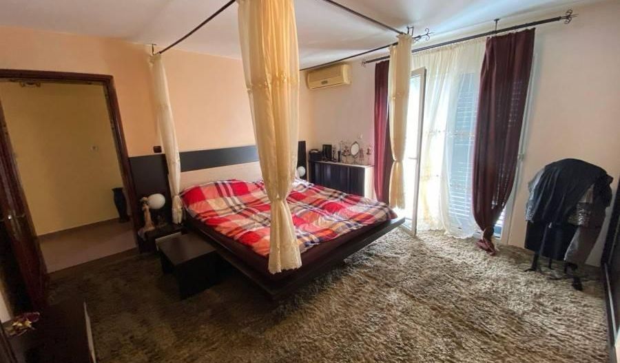 🏡 Casa individuala. Mobilata si utilata. Piscina exterioara.✨ - Poză 12