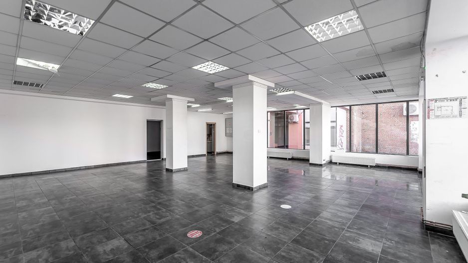 Spațiu comercial cu vitrină de 20 m, Micalaca Arad. - Poză 10