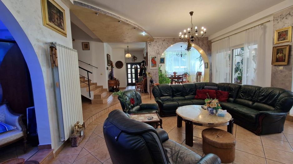 Vila 8 camere ,Prelungirea Ghencea - Poză 18