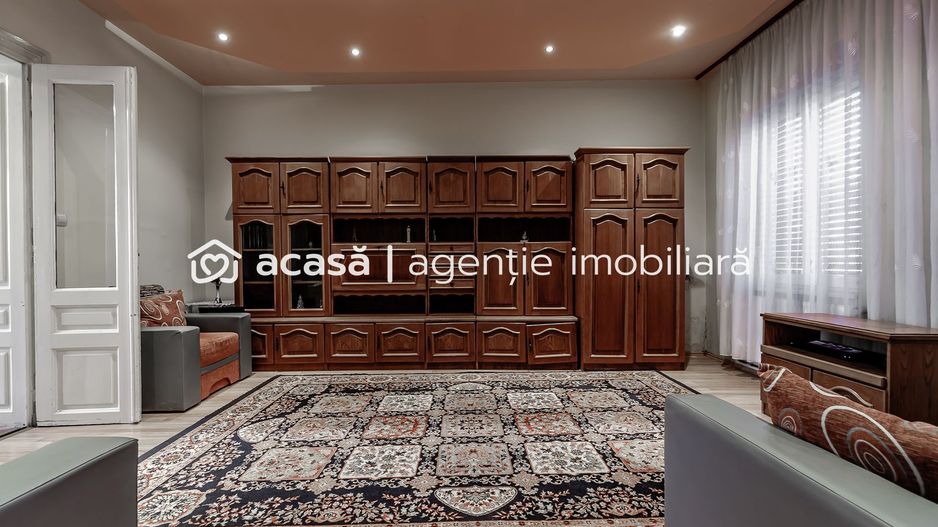 Locuință spațioasă cu grădină mare, în Aradul Nou, calea Timișorii - Poză 4