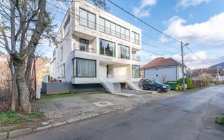 Apartament 2 Camere de Închiriat – Zona Șchei, Parcare Privată - Poză 1