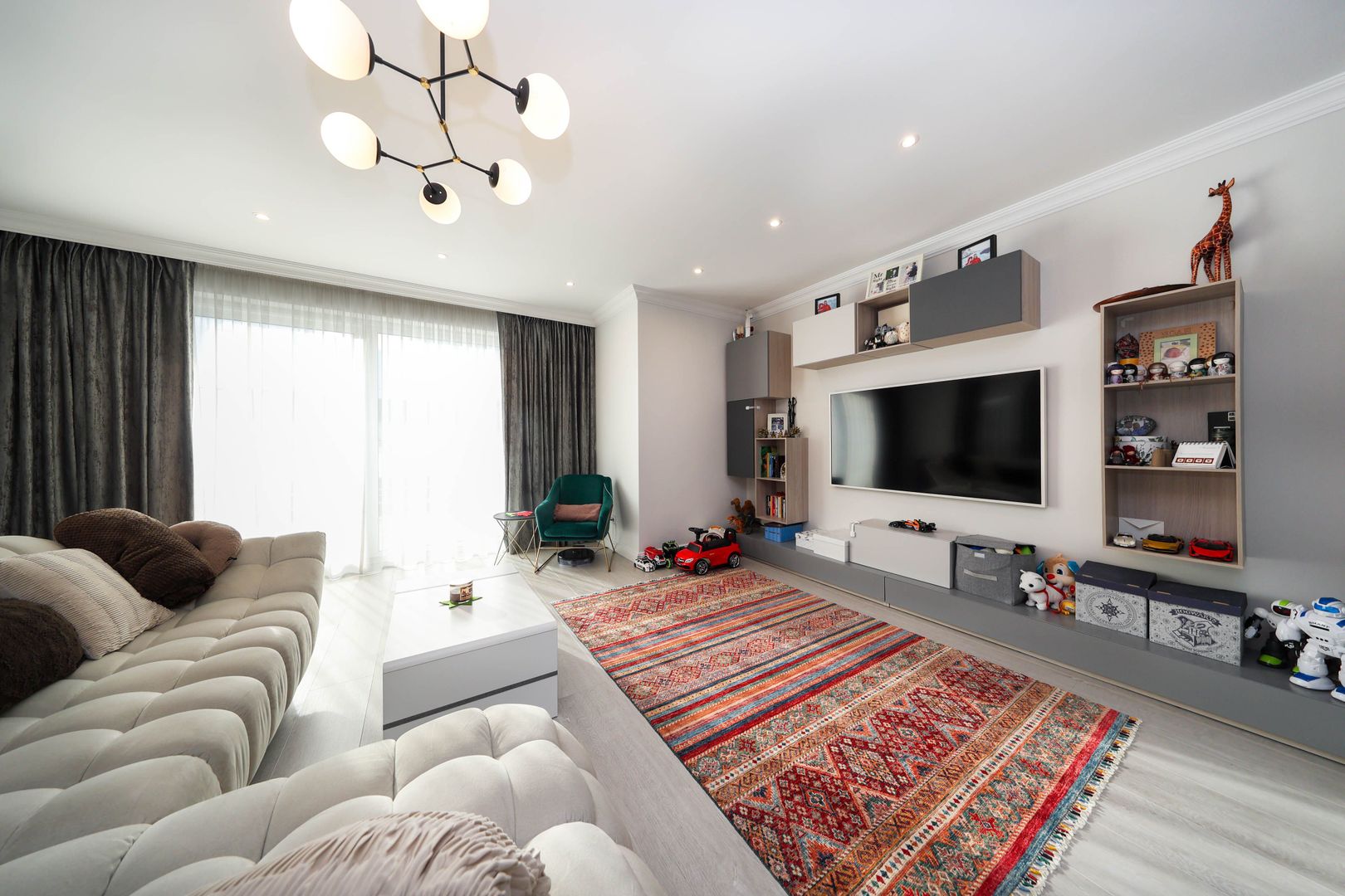 Casă ideală pentru familie în Brașov, Bunloc – spațioasă, luminoasă, priveliște - Poză 20