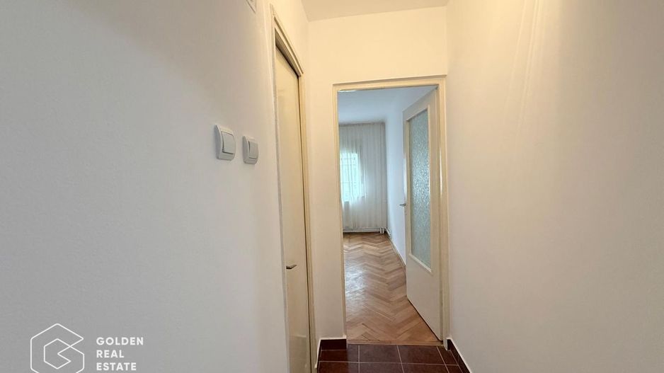Apartament 3 camere decomandat, zona Aure Vlaicu - Poză 15