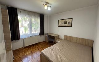 Apartament cu 3 camere, 65 mp, decomandat, Zona UMFST - Poză 3