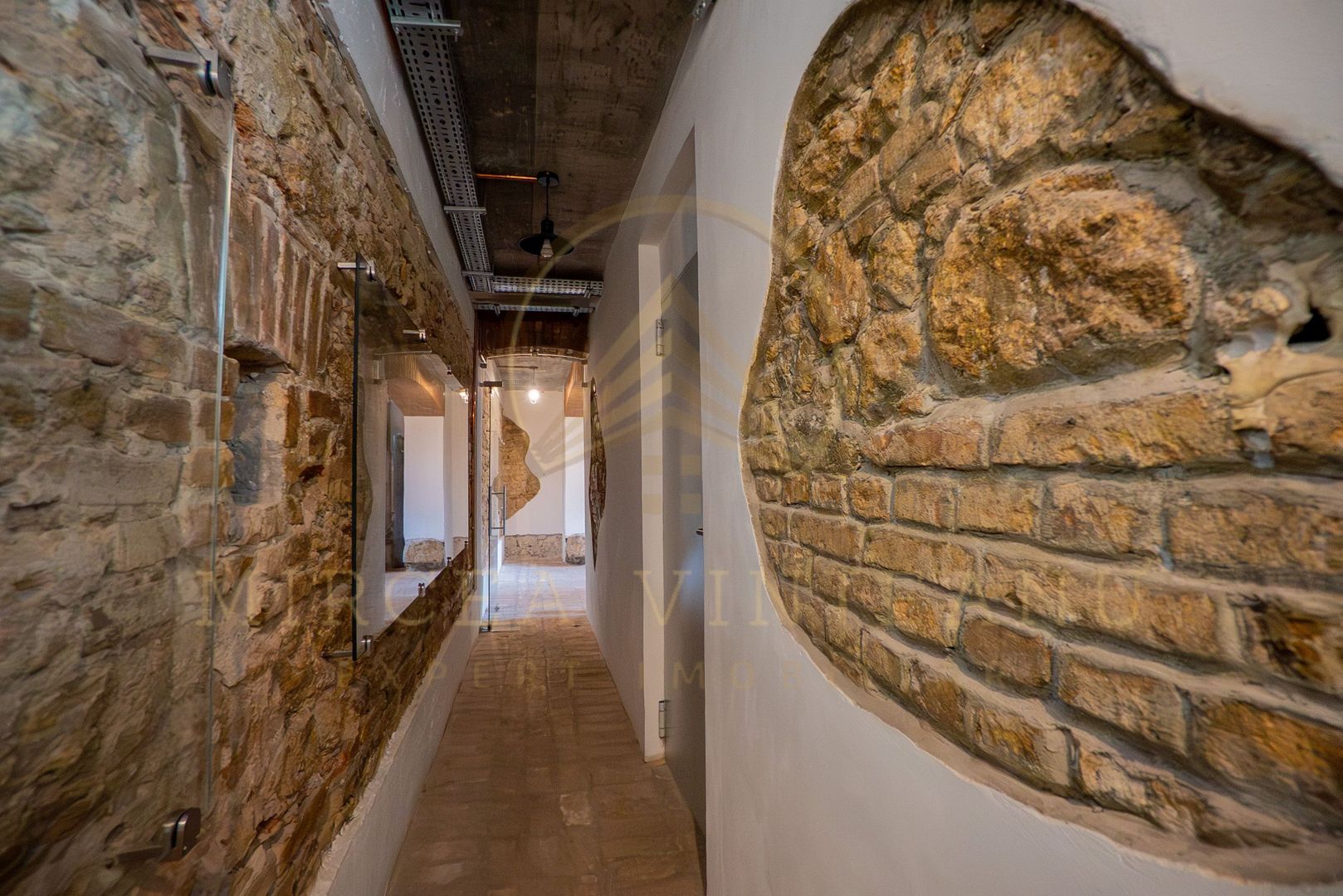 Vilă istorică de vânzare în Peninsula Constanța - Poză 33