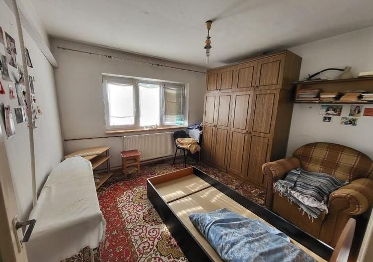 Soarelui-Gen 30 | 2 Camere | Decomandat | Necesita renovare - Poză 5