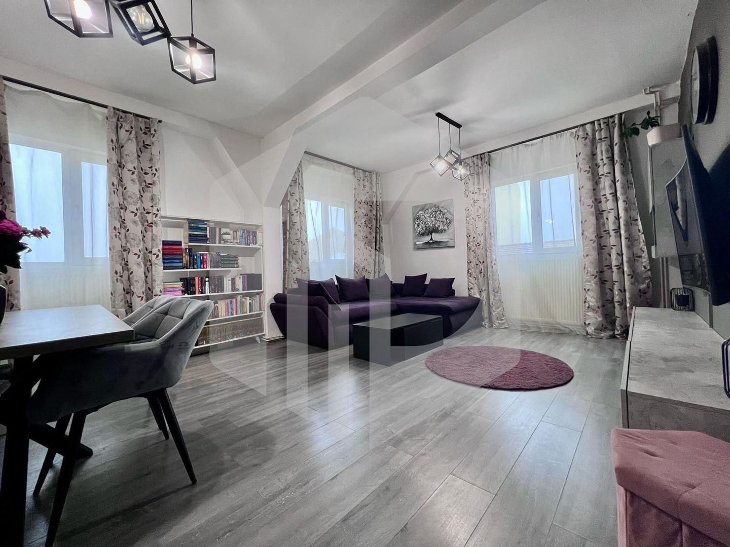 Mansarda pe 2 etaje | 3 Camere | Zona Rahovei | 63mpu | Decomandata - Poză 1