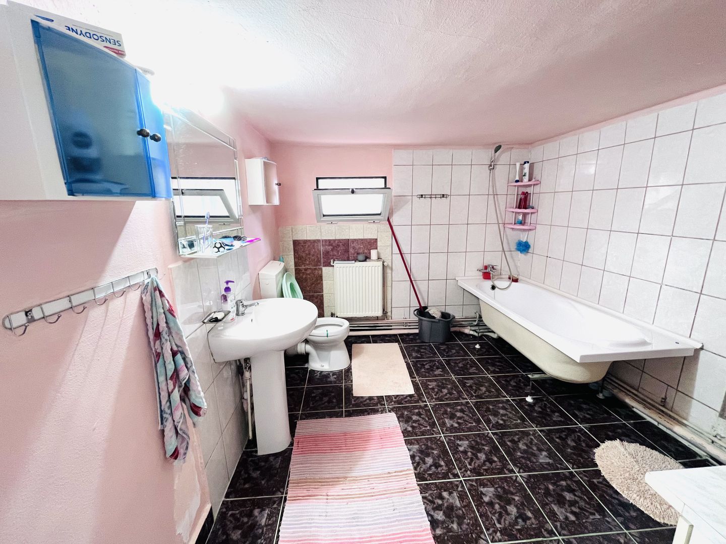 CASA MODERNA 4 CAMERE & 2 BUCATARII & 2 BAI | GIURGIULUI | COMISION 0% - Poză 11