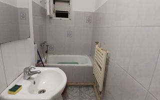 Garsoniera 27mp | parter | zona Broscarie - Poză 6