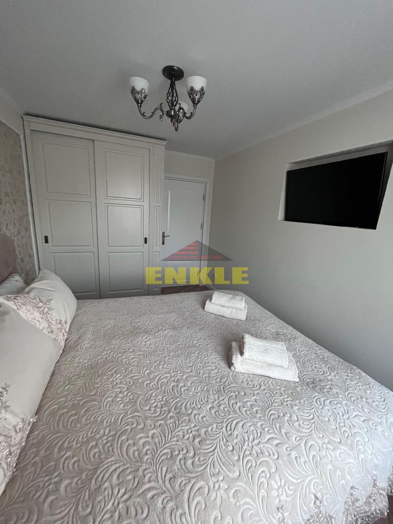 De închiriat apartament 3 camere – zona Școlii 7 - Poză 5