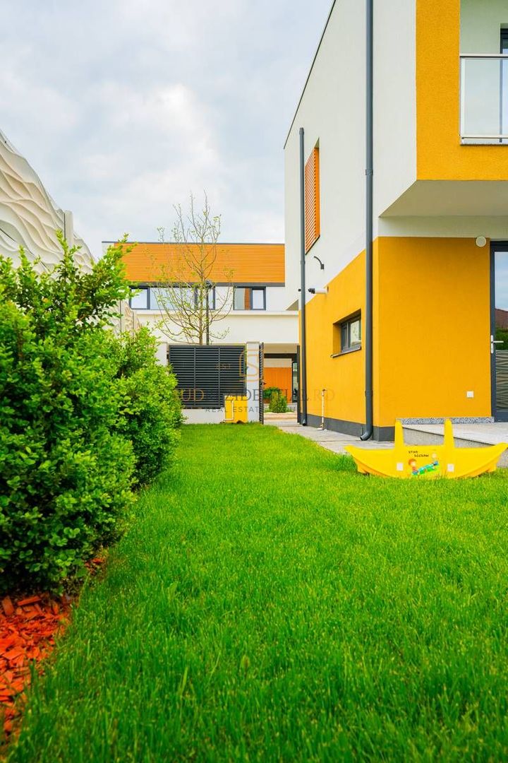 Vila 4 camere, Comuna Berceni, eficienta energetic, P+1E - Poză 2