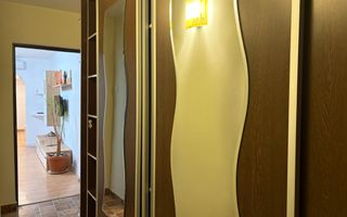 Apartament cu trei camere, Brancoveanu, 120.000€ negociabil - Poză 13