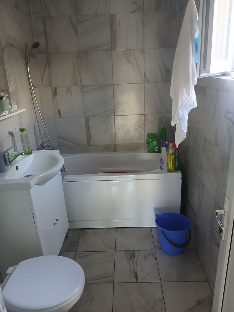 CASĂ DE VÂNZARE – AGIGEA | 250 MP TEREN ÎN PROPRIETATE - Poză 5