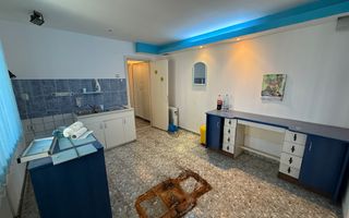 🏢 Spațiu de închiriat în Rădăuți – ideal pentru afacerea ta! - Poză 1